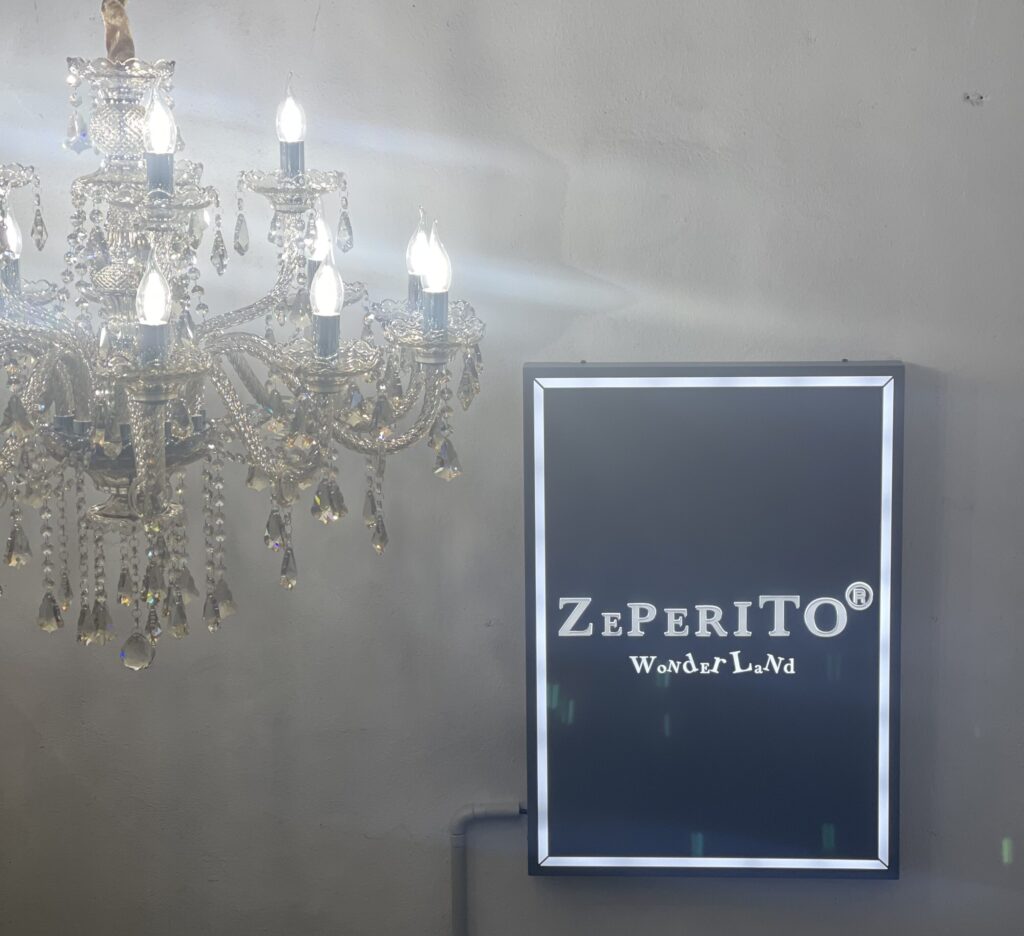ZEPERITO WonderlandSign