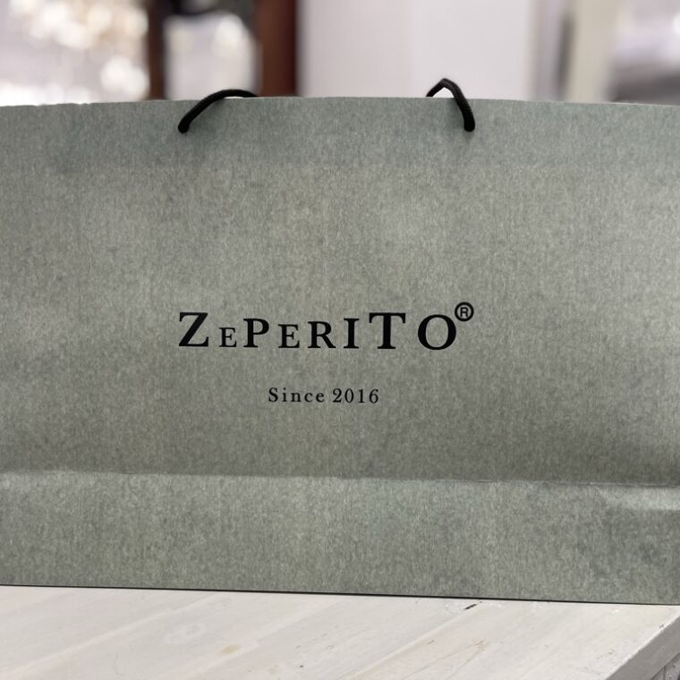 zeperito Wonderland package (Shopping bag)